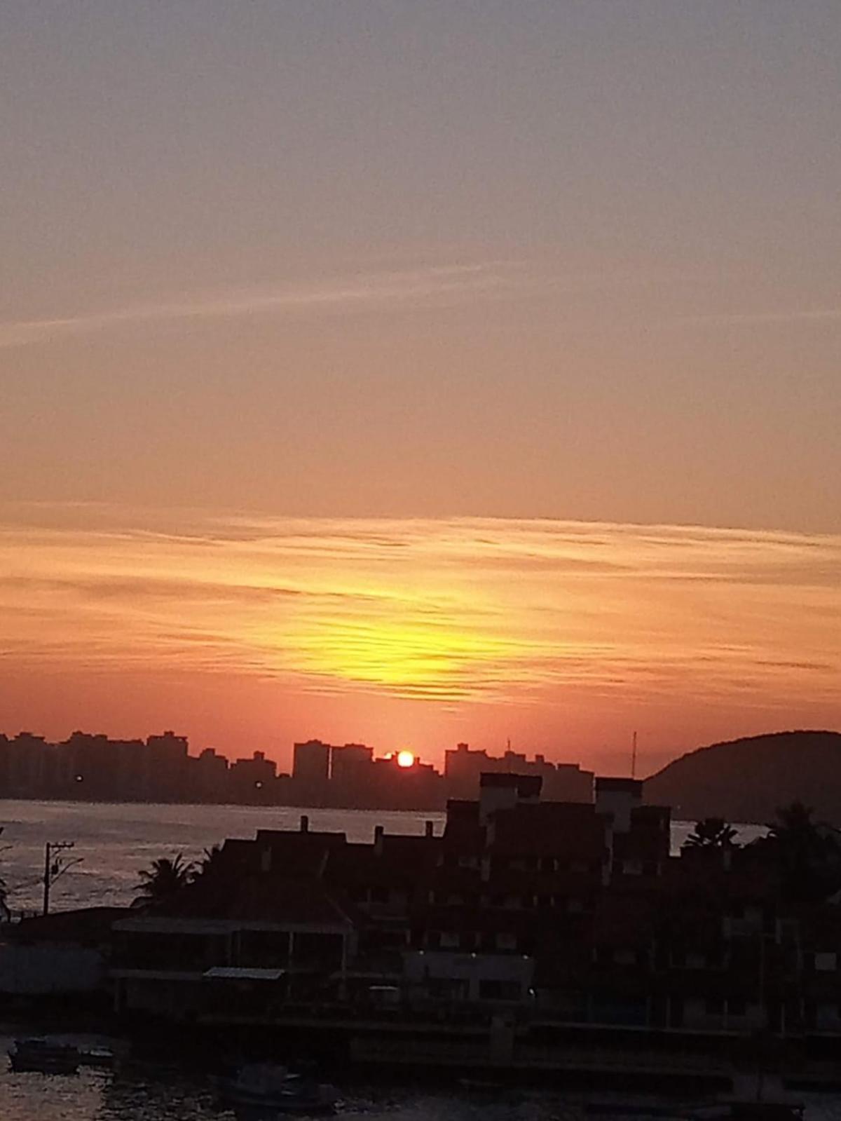 Beira-Mar, Vista E Localizacao Apartment Гуарапари Екстериор снимка